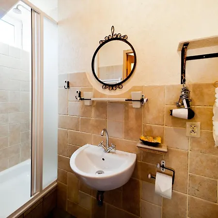 I Ptys Alpesi faház