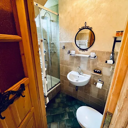 I Ptys Alpehytte Zakopane